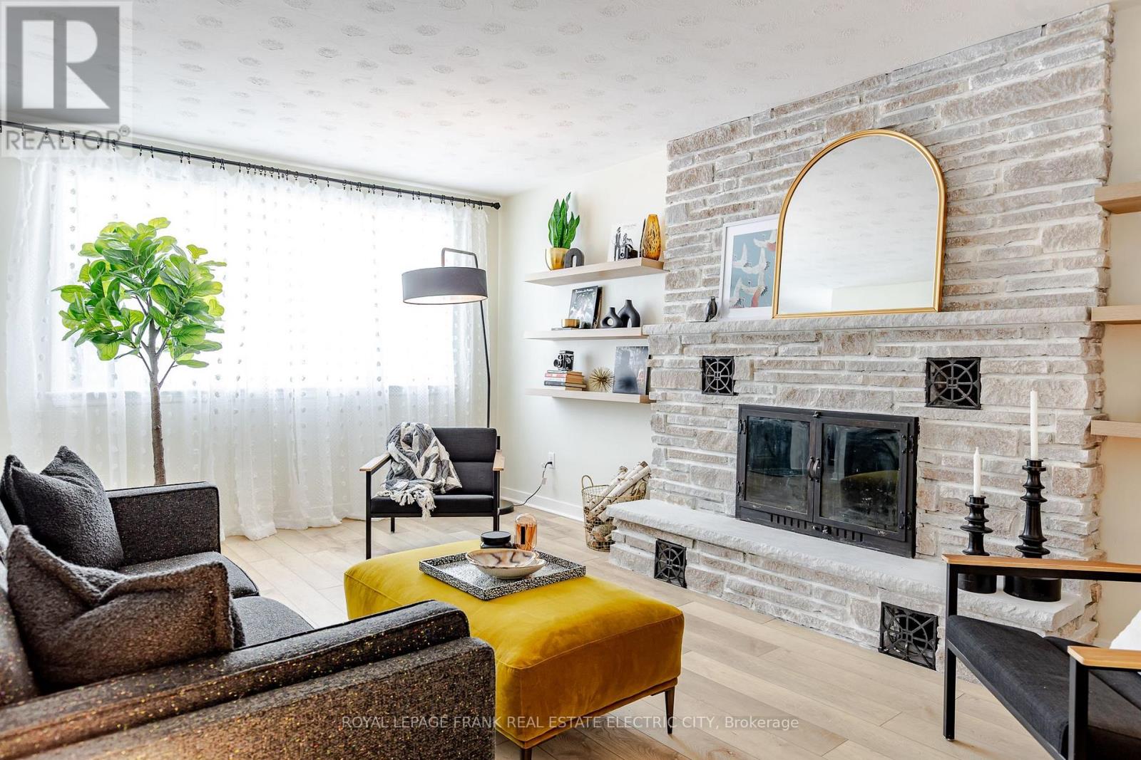 381 Applegrove Avenue, Peterborough, Ontario K9H 5L4 - Photo 24 - X12811558