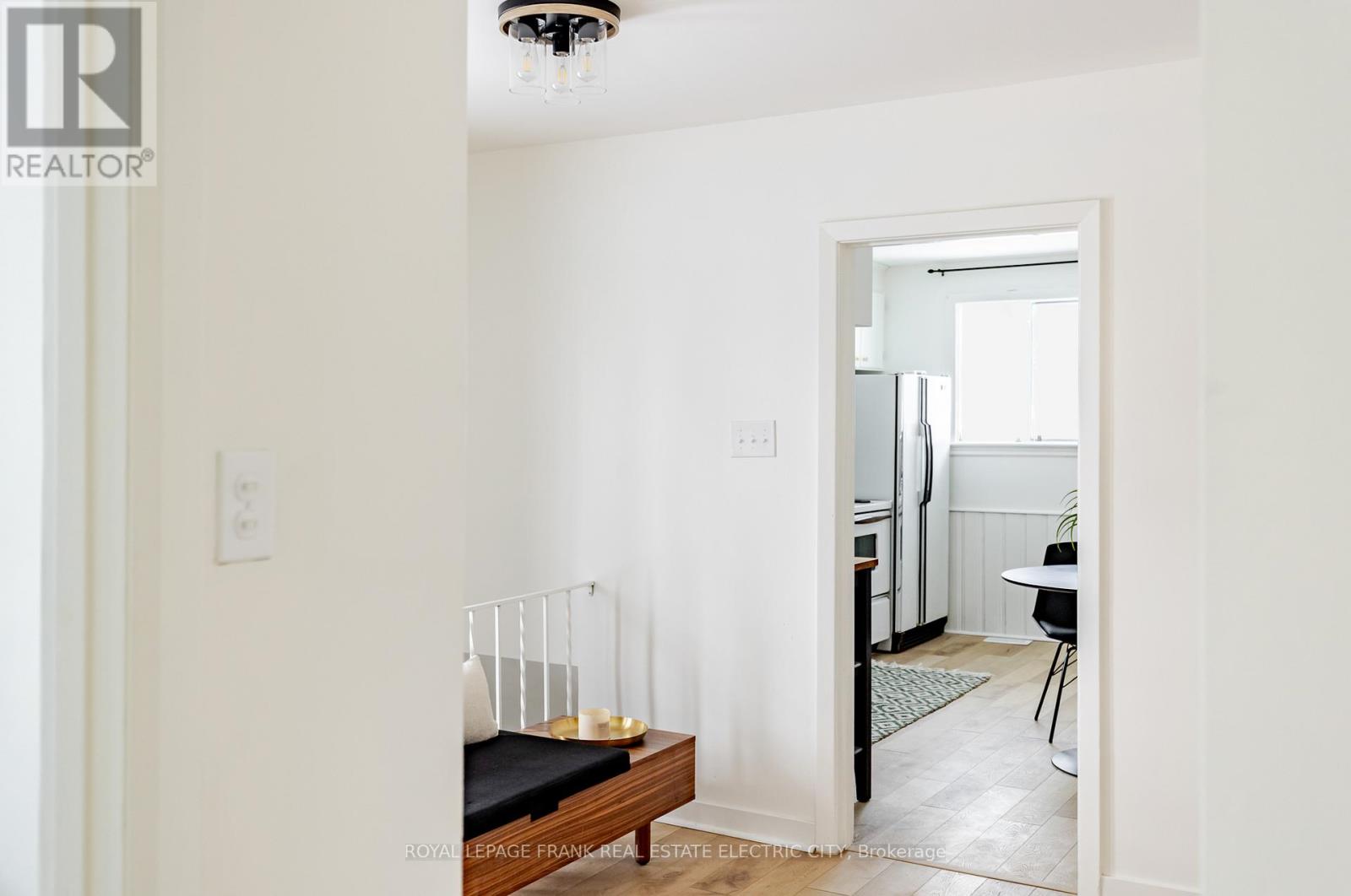 381 Applegrove Avenue, Peterborough, Ontario K9H 5L4 - Photo 32 - X12811558