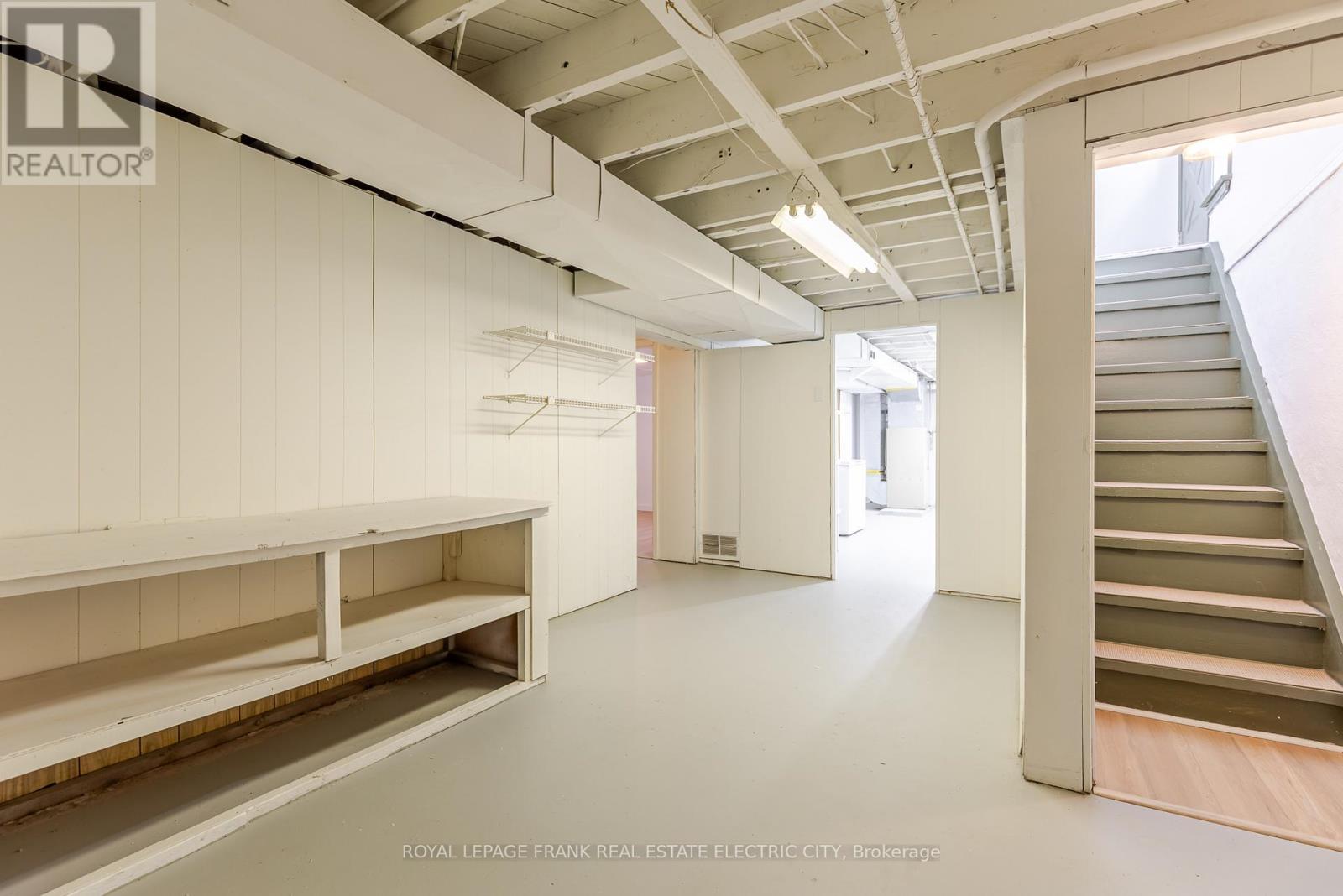 381 Applegrove Avenue, Peterborough, Ontario K9H 5L4 - Photo 33 - X12811558