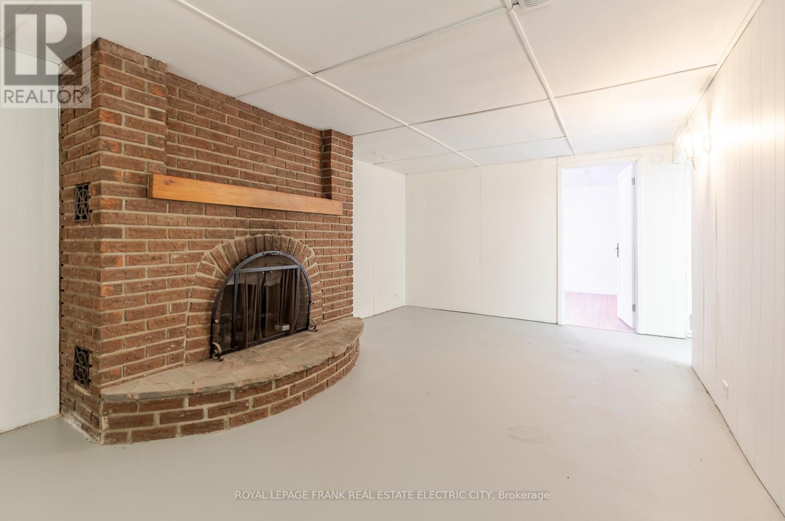 381 Applegrove Avenue, Peterborough, Ontario K9H 5L4 - Photo 38 - X12811558