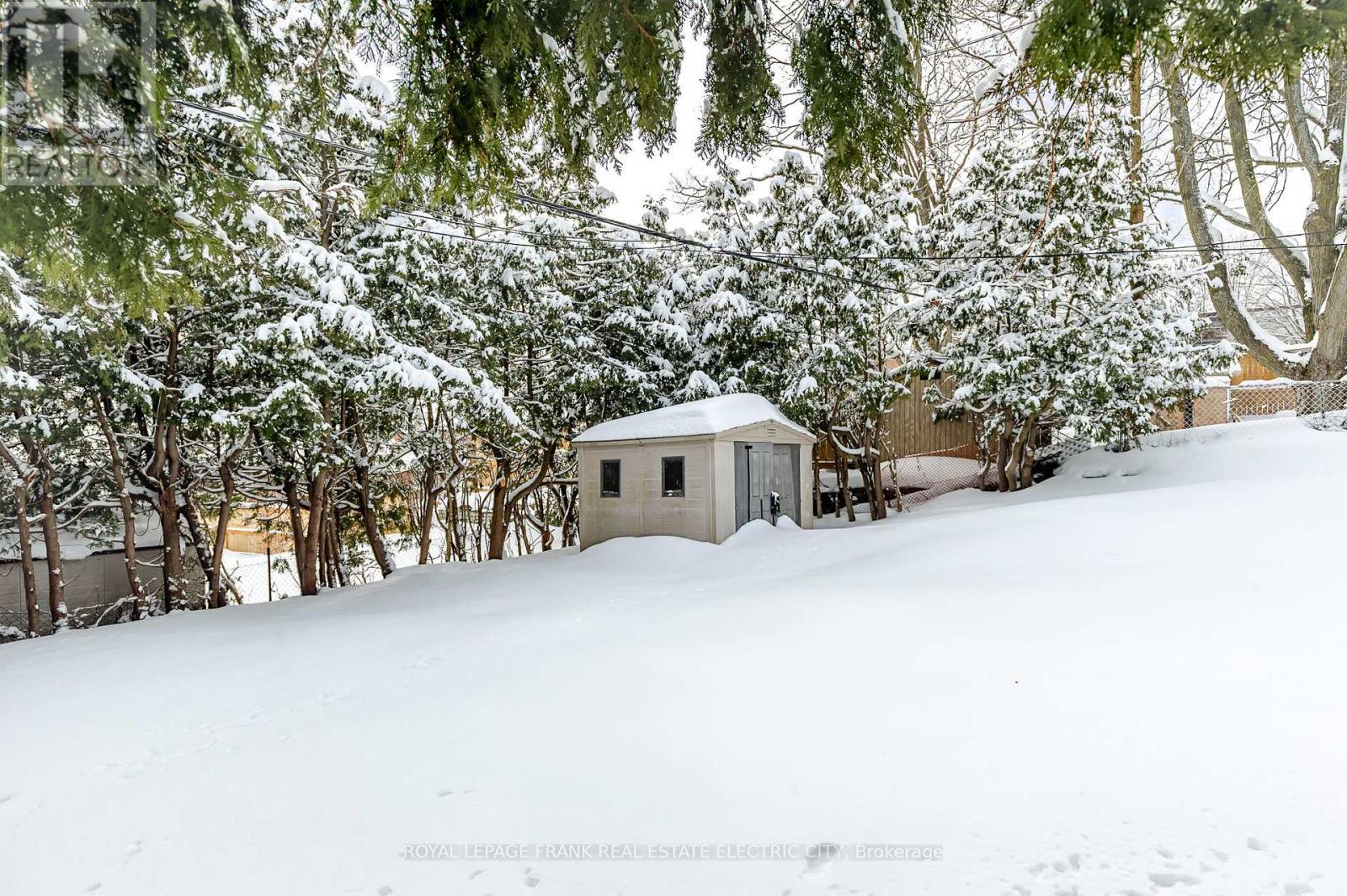 381 Applegrove Avenue, Peterborough, Ontario K9H 5L4 - Photo 42 - X12811558