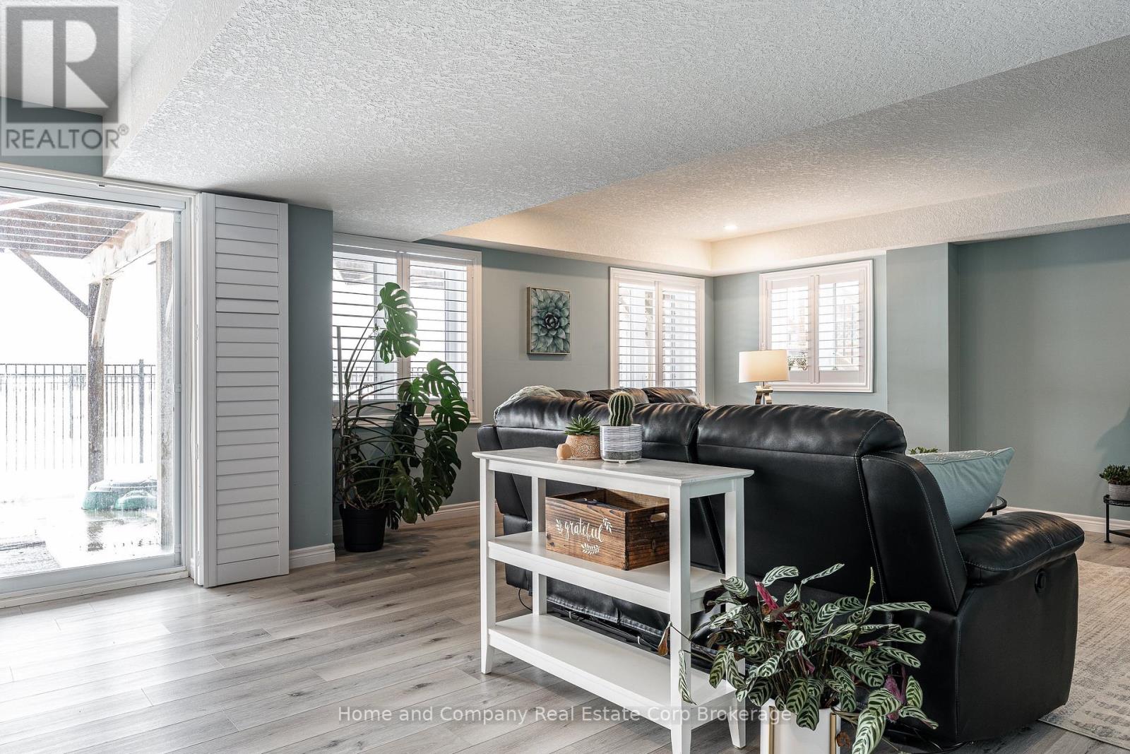 81 Thomas Street Street, Stratford, Ontario  N5A 0B9 - Photo 29 - X12811324