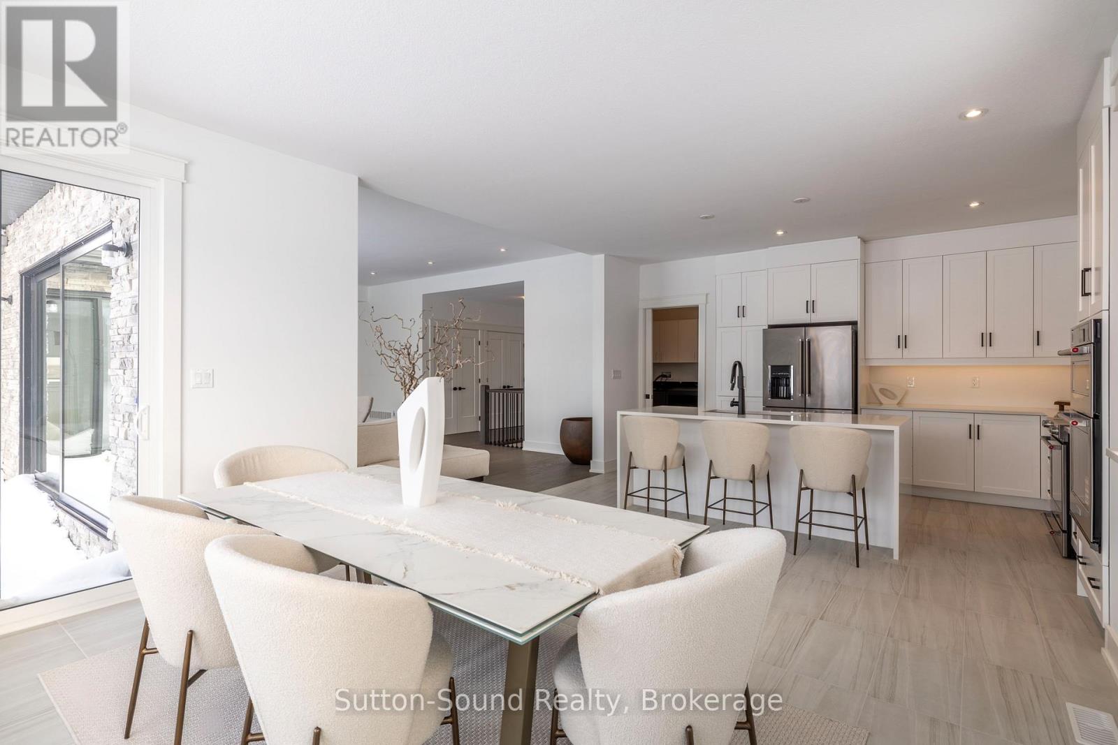 116 Laurens Lane, Georgian Bluffs, Ontario  N0H 1S0 - Photo 10 - X12811350