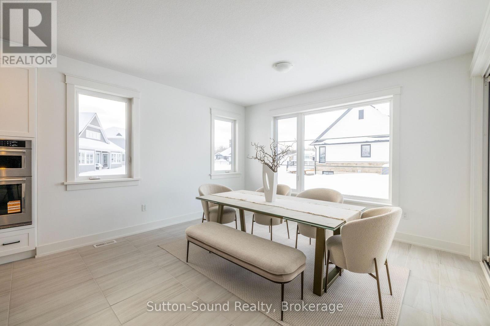 116 Laurens Lane, Georgian Bluffs, Ontario  N0H 1S0 - Photo 14 - X12811350