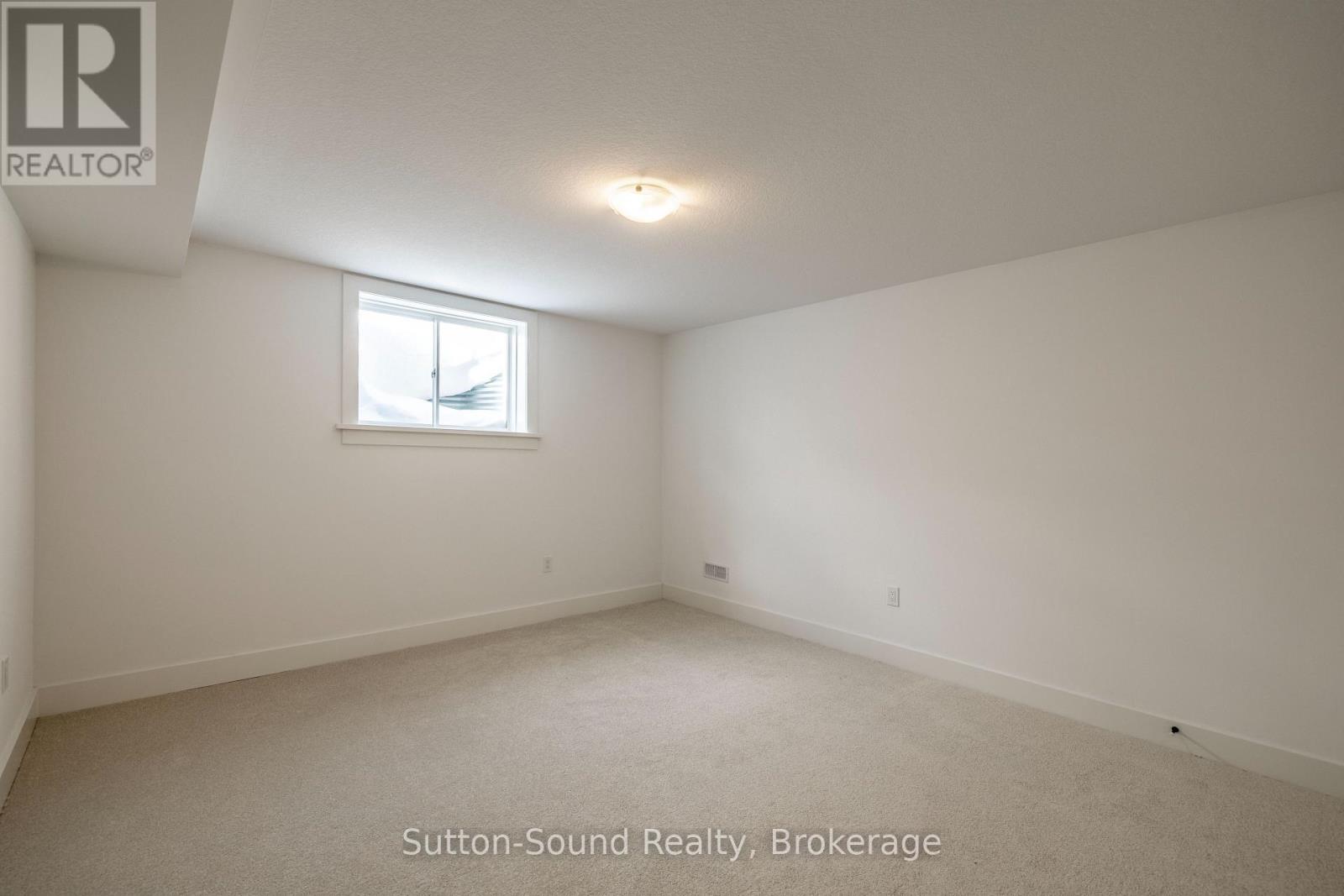 116 Laurens Lane, Georgian Bluffs, Ontario  N0H 1S0 - Photo 33 - X12811350