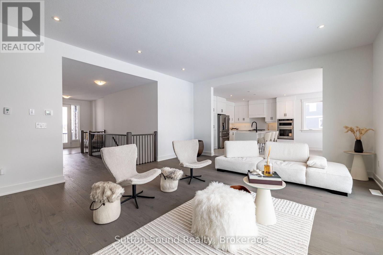 116 Laurens Lane, Georgian Bluffs, Ontario  N0H 1S0 - Photo 7 - X12811350