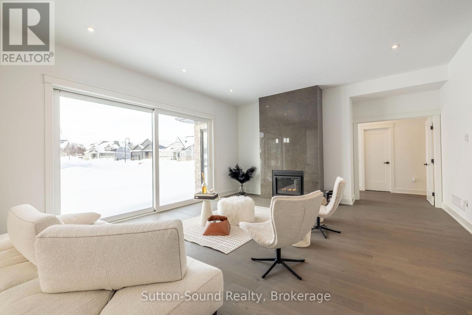 116 Laurens Lane, Georgian Bluffs, Ontario  N0H 1S0 - Photo 9 - X12811350