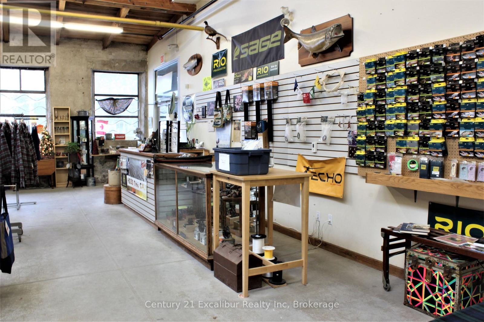 6 - 105 Queen Street W, Centre Wellington, Ontario  N1M 2L3 - Photo 4 - X12811384