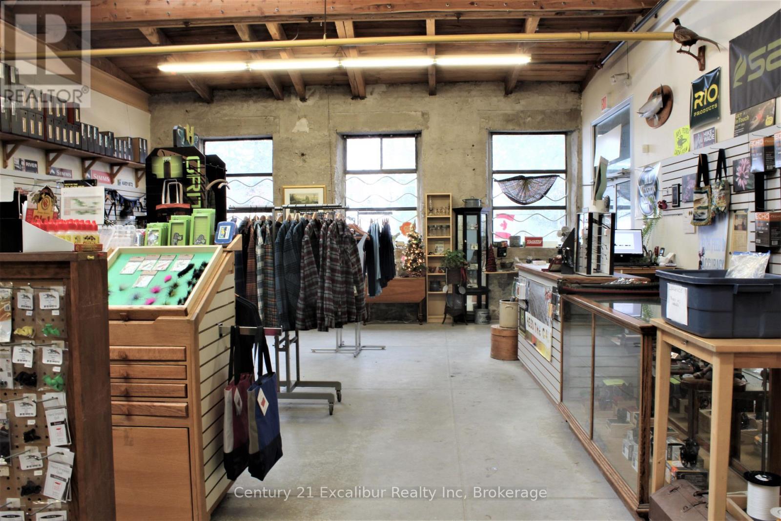 6 - 105 Queen Street W, Centre Wellington, Ontario  N1M 2L3 - Photo 7 - X12811384