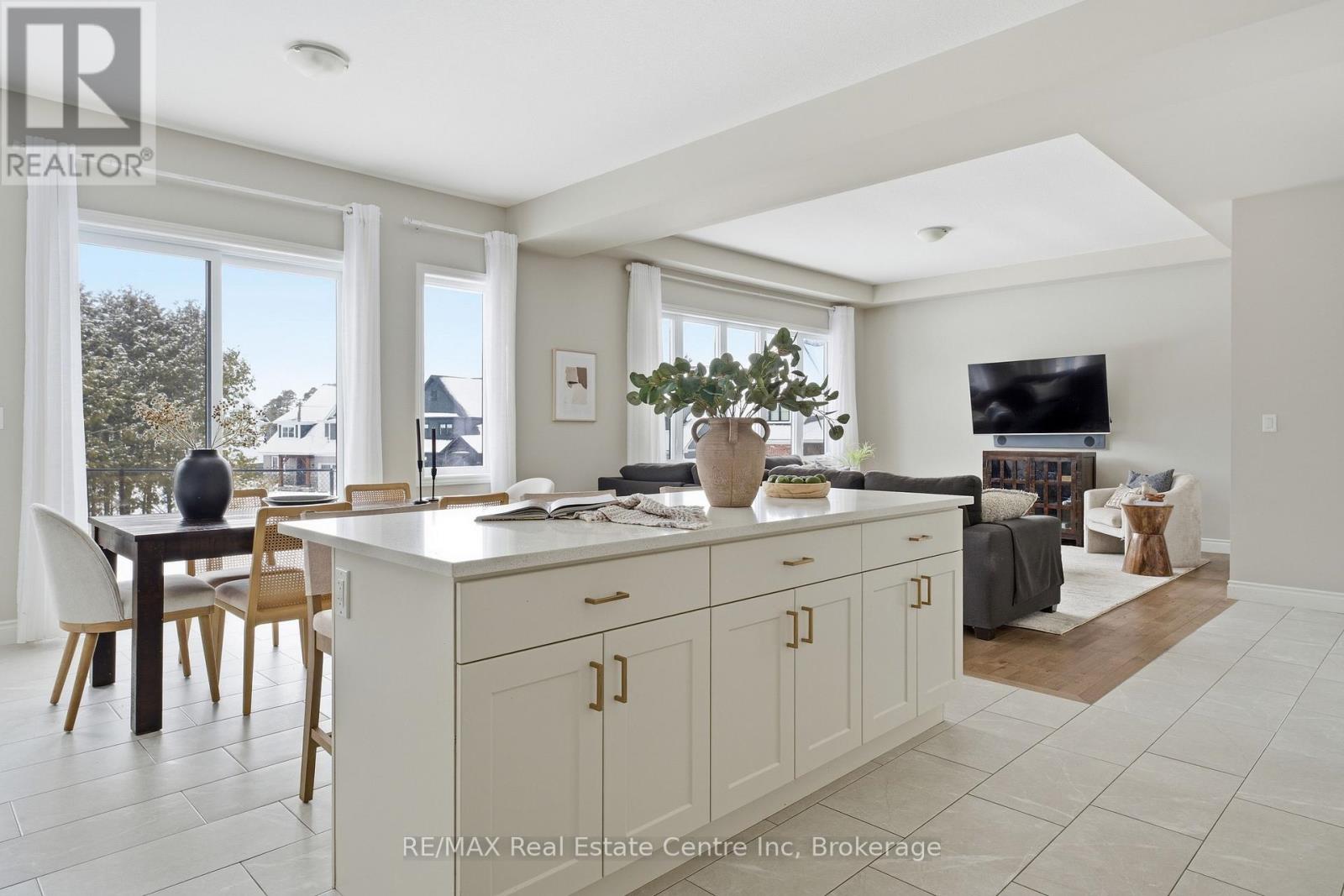 162 Harrison Street, Centre Wellington (Elora/salem), Ontario  N0B 1S0 - Photo 6 - X12811440