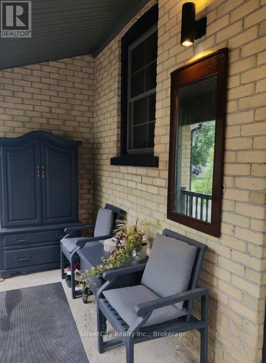 184 Brunswick Street, Stratford, Ontario  N5A 3M3 - Photo 18 - X12811482