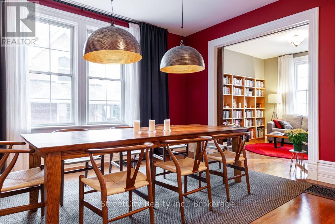 184 Brunswick Street, Stratford, Ontario  N5A 3M3 - Photo 2 - X12811482