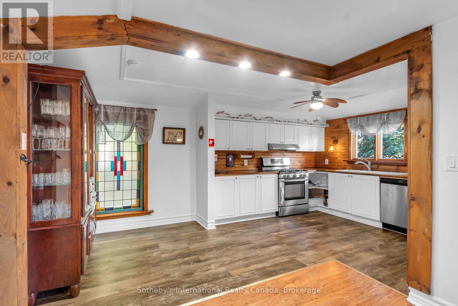 21 Sparrow Road, Kawartha Lakes, Ontario  K0M 1C0 - Photo 3 - X12811490