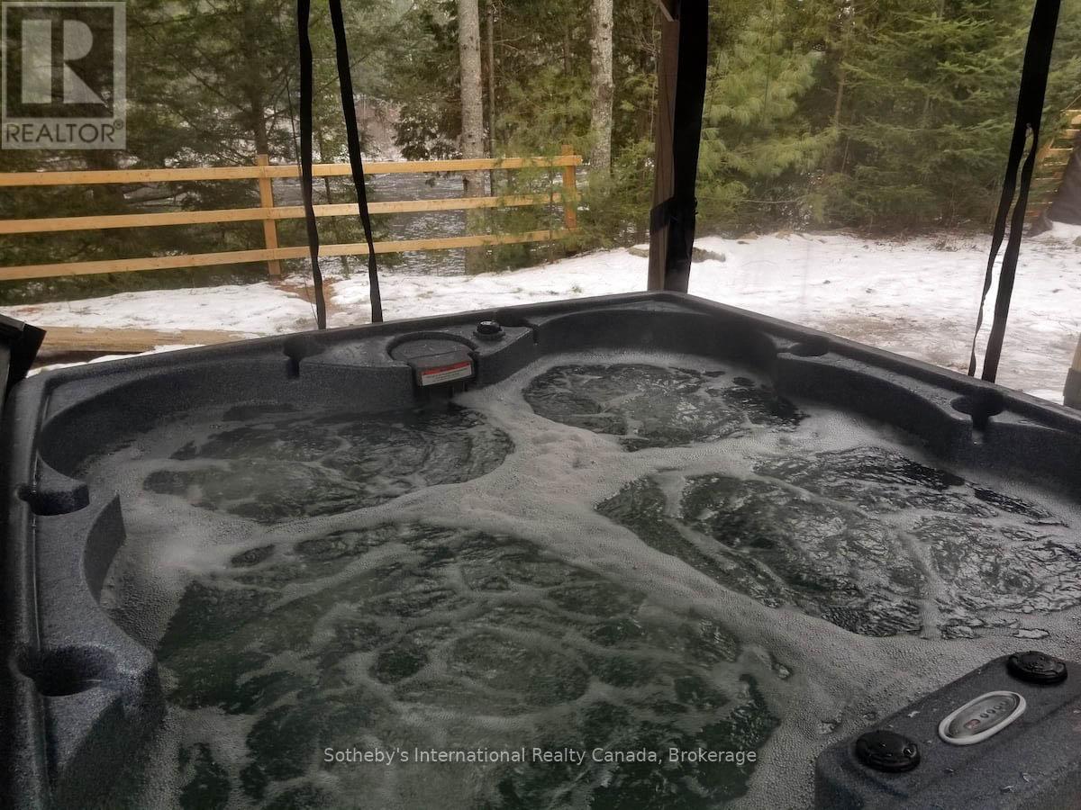 21 Sparrow Road, Kawartha Lakes, Ontario  K0M 1C0 - Photo 33 - X12811490