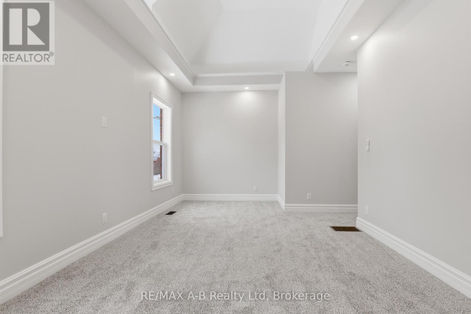 307 Nelson Street, Stratford, Ontario  N5A 2K5 - Photo 23 - X12811596