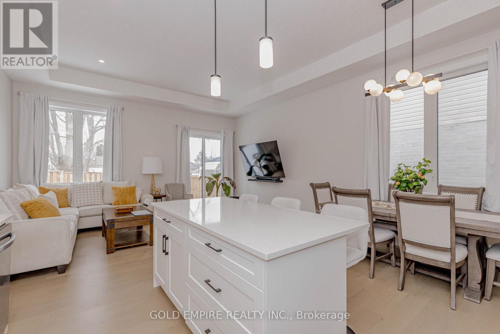 18 - 7966 Fallon Drive, Lucan Biddulph, Ontario  N0M 1V0 - Photo 14 - X12811332