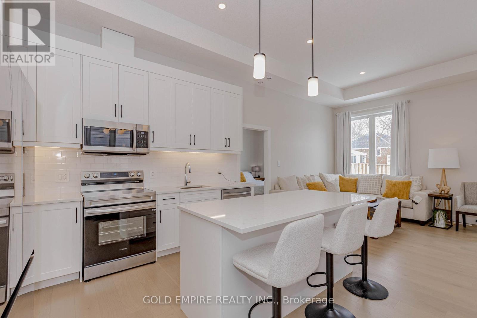 18 - 7966 Fallon Drive, Lucan Biddulph, Ontario  N0M 1V0 - Photo 20 - X12811332