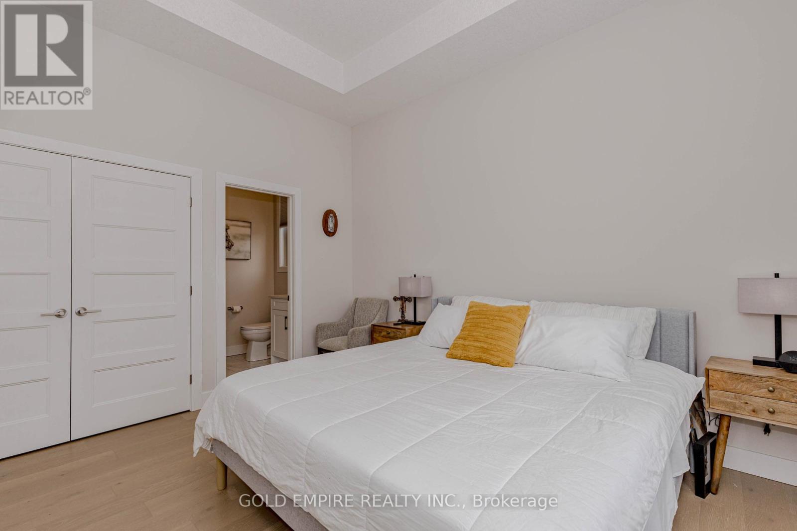 18 - 7966 Fallon Drive, Lucan Biddulph, Ontario  N0M 1V0 - Photo 23 - X12811332