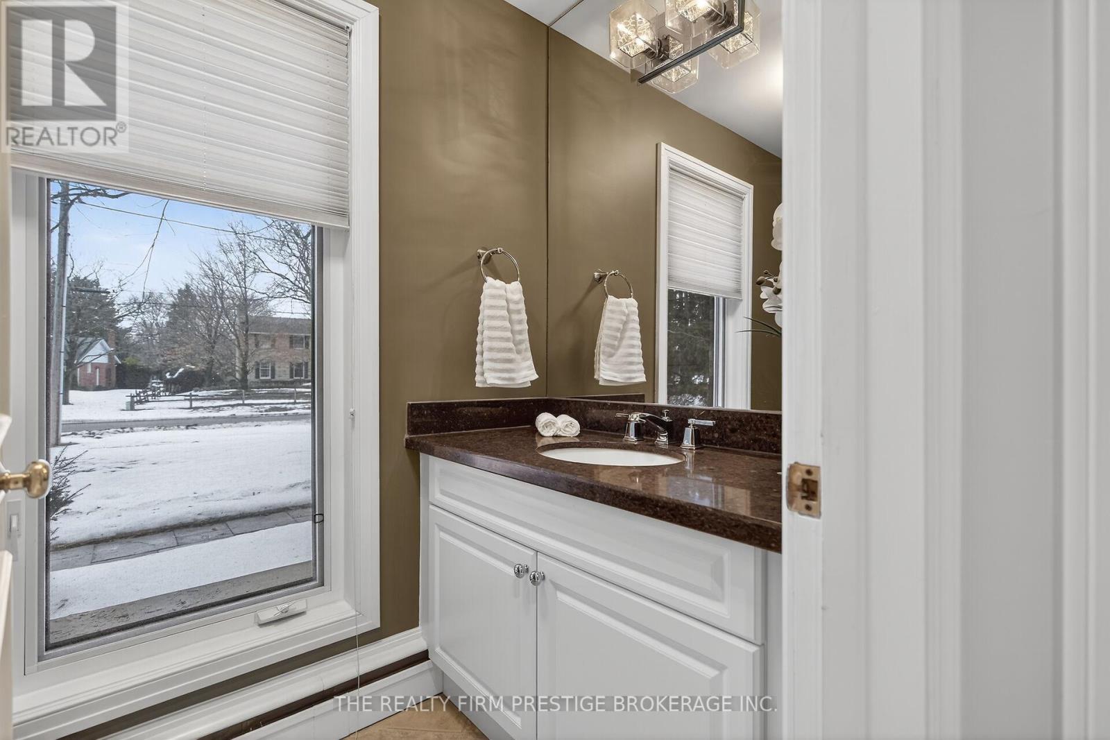 1597 Ryersie Road, London North, Ontario  N6G 2S2 - Photo 25 - X12811334