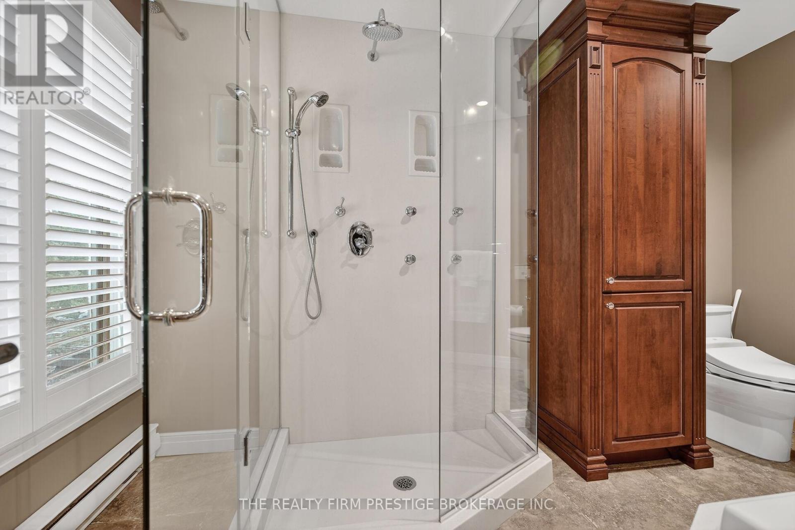 1597 Ryersie Road, London North, Ontario  N6G 2S2 - Photo 34 - X12811334