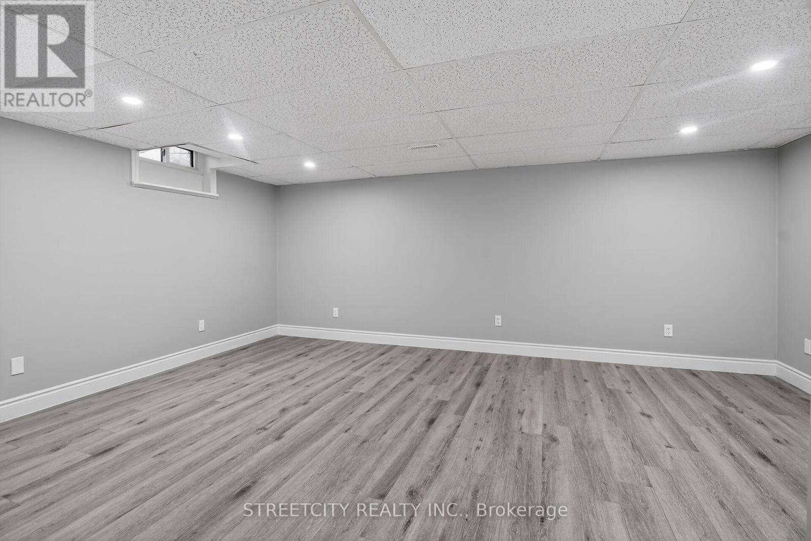 137 Monmore Road, London North, Ontario  N6G 2W7 - Photo 24 - X12811408