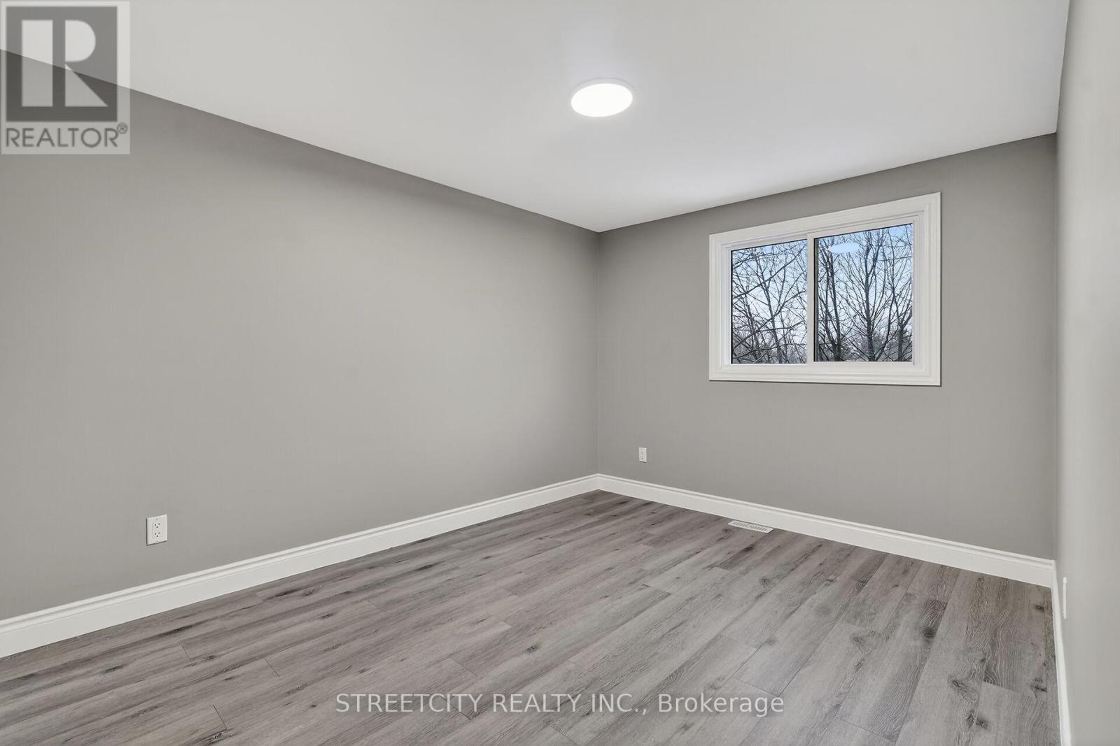 137 Monmore Road, London North, Ontario  N6G 2W7 - Photo 18 - X12811418