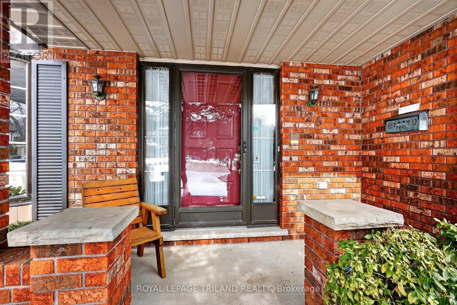 126 Somerset Road, London South, Ontario  N6K 3M8 - Photo 5 - X12811582