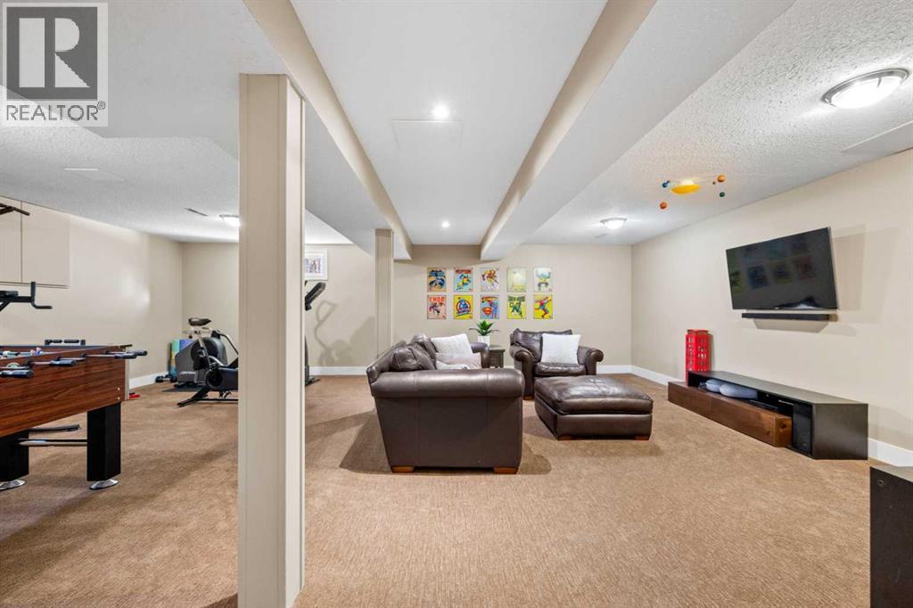 612 Willoughby Crescent Se, Calgary, Alberta  T2J 2A1 - Photo 38 - A2287236