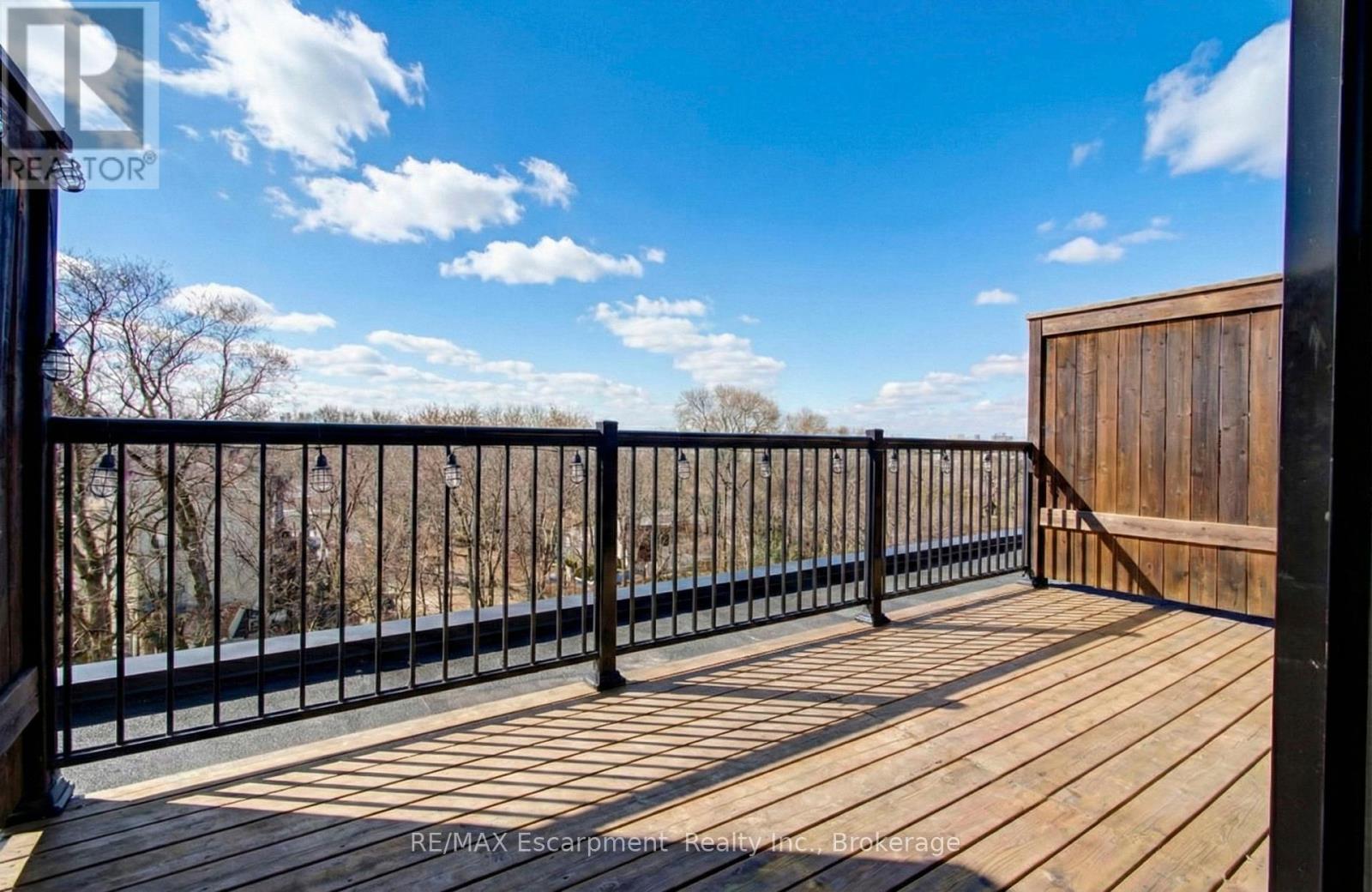 46 - 70 Plains Road W, Burlington, Ontario  L7T 1E8 - Photo 43 - W12811560