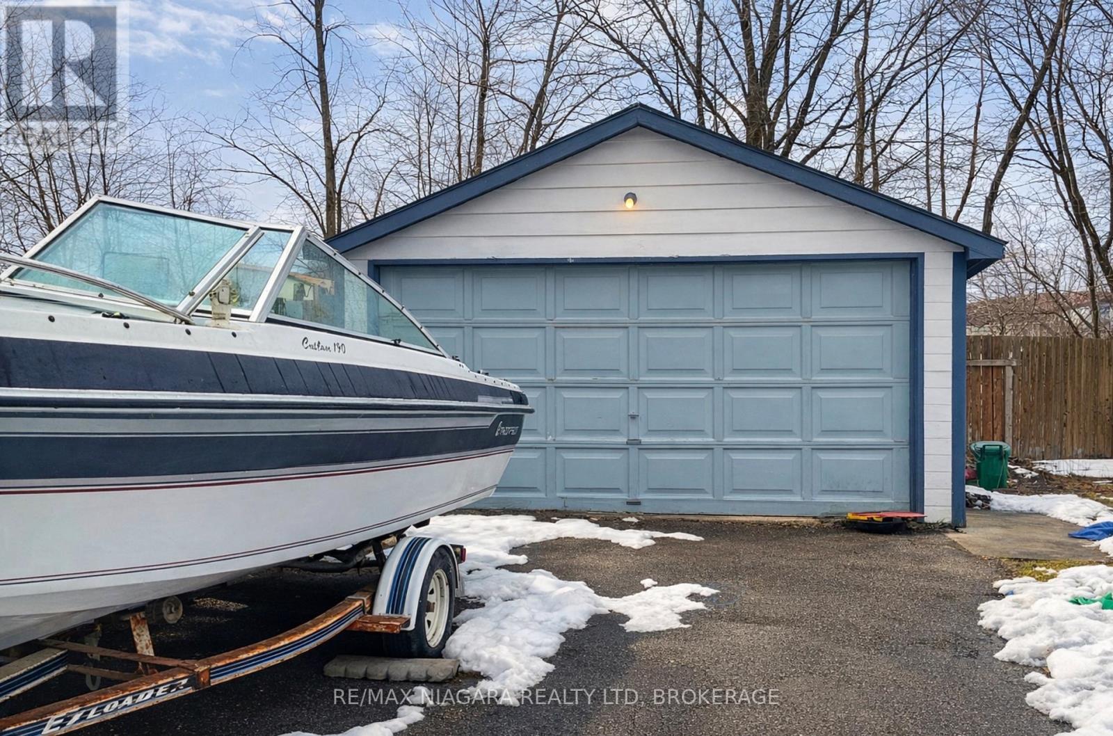 60 Dunkirk Road, Welland, Ontario  L3B 2N6 - Photo 2 - X12810614