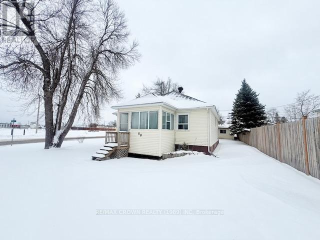 60 Egerton Street, Kapuskasing, Ontario  P5N 1J4 - Photo 1 - T12811370