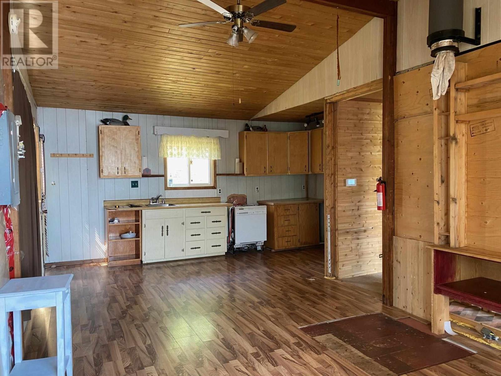 64 Sunrise Ln, Schreiber, Ontario  P0T 2S0 - Photo 4 - TB240085