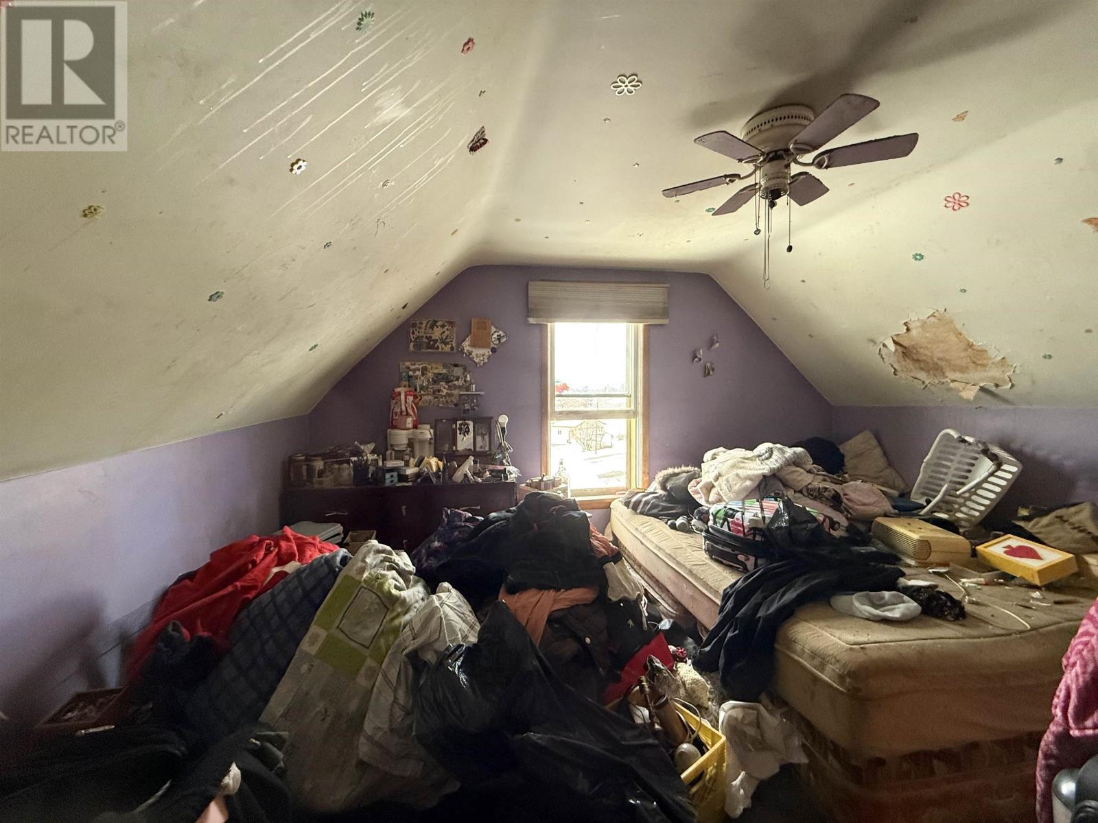 327 Robertson St, Thunder Bay, Ontario  P7C 2P1 - Photo 37 - TB253602