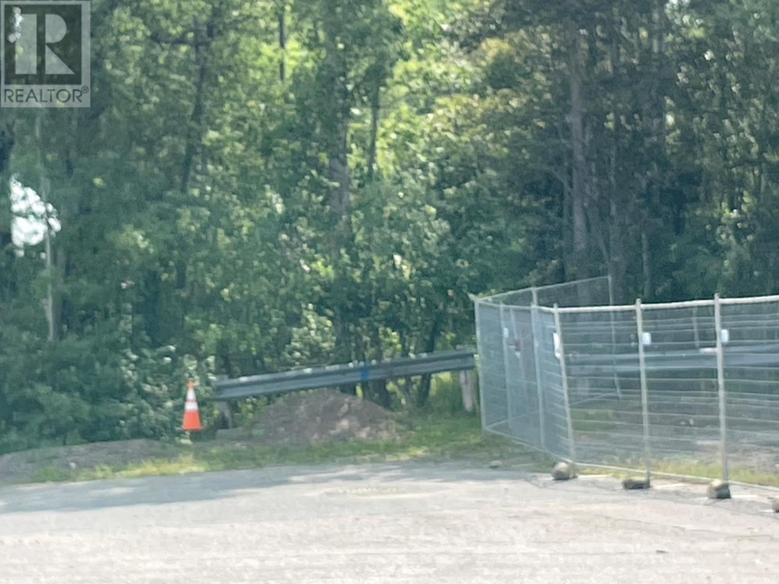 01 Minot Ave, Thunder Bay, Ontario  P7A 6N7 - Photo 1 - TB2600271