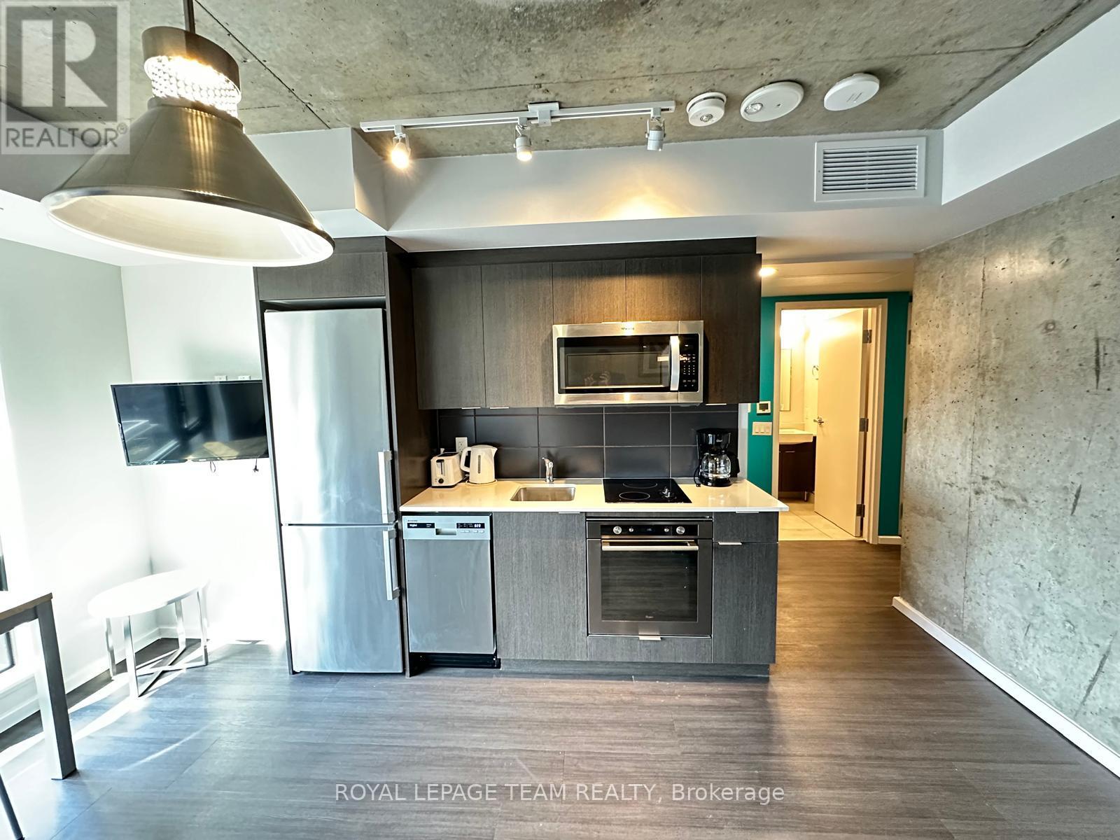 2201a - 105 Champagne Avenue S, Ottawa, Ontario  K1S 4P3 - Photo 10 - X12811388