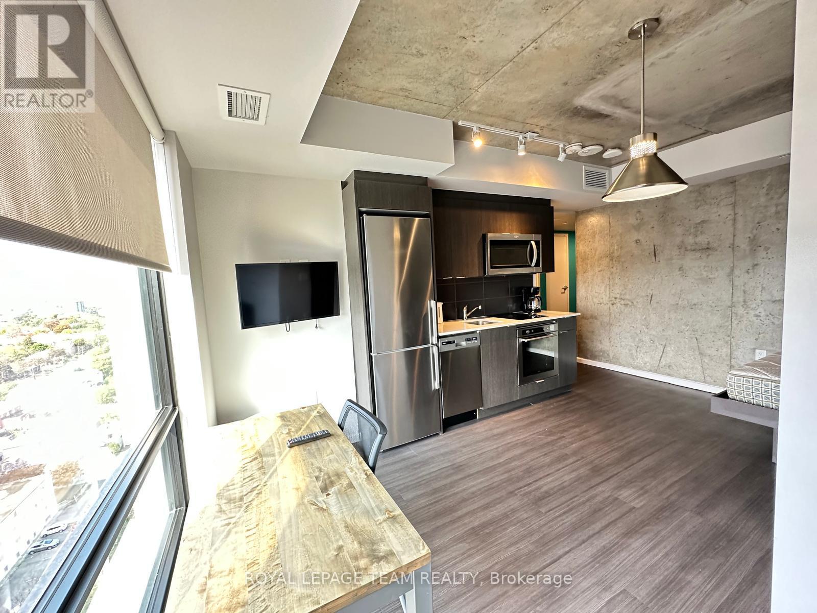 2201a - 105 Champagne Avenue S, Ottawa, Ontario  K1S 4P3 - Photo 9 - X12811388