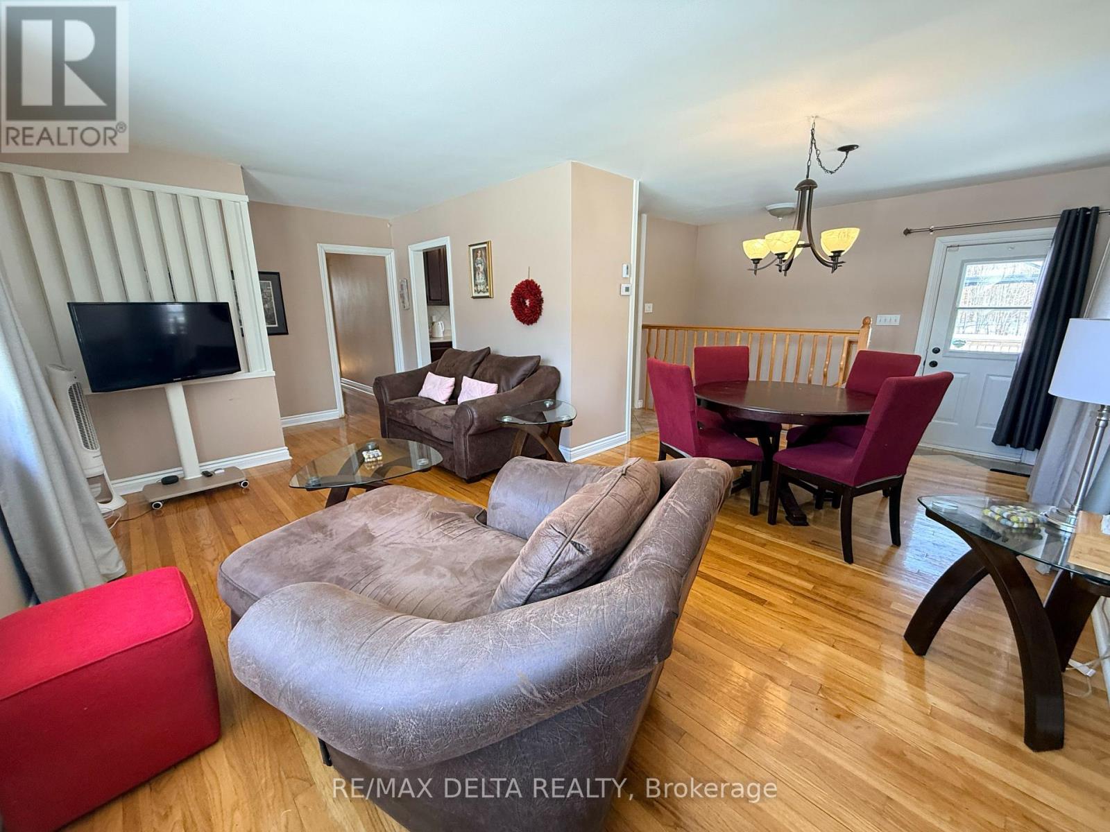 289 County Rd. 19 Road, Alfred And Plantagenet, Ontario  K0A 3K0 - Photo 5 - X12811456