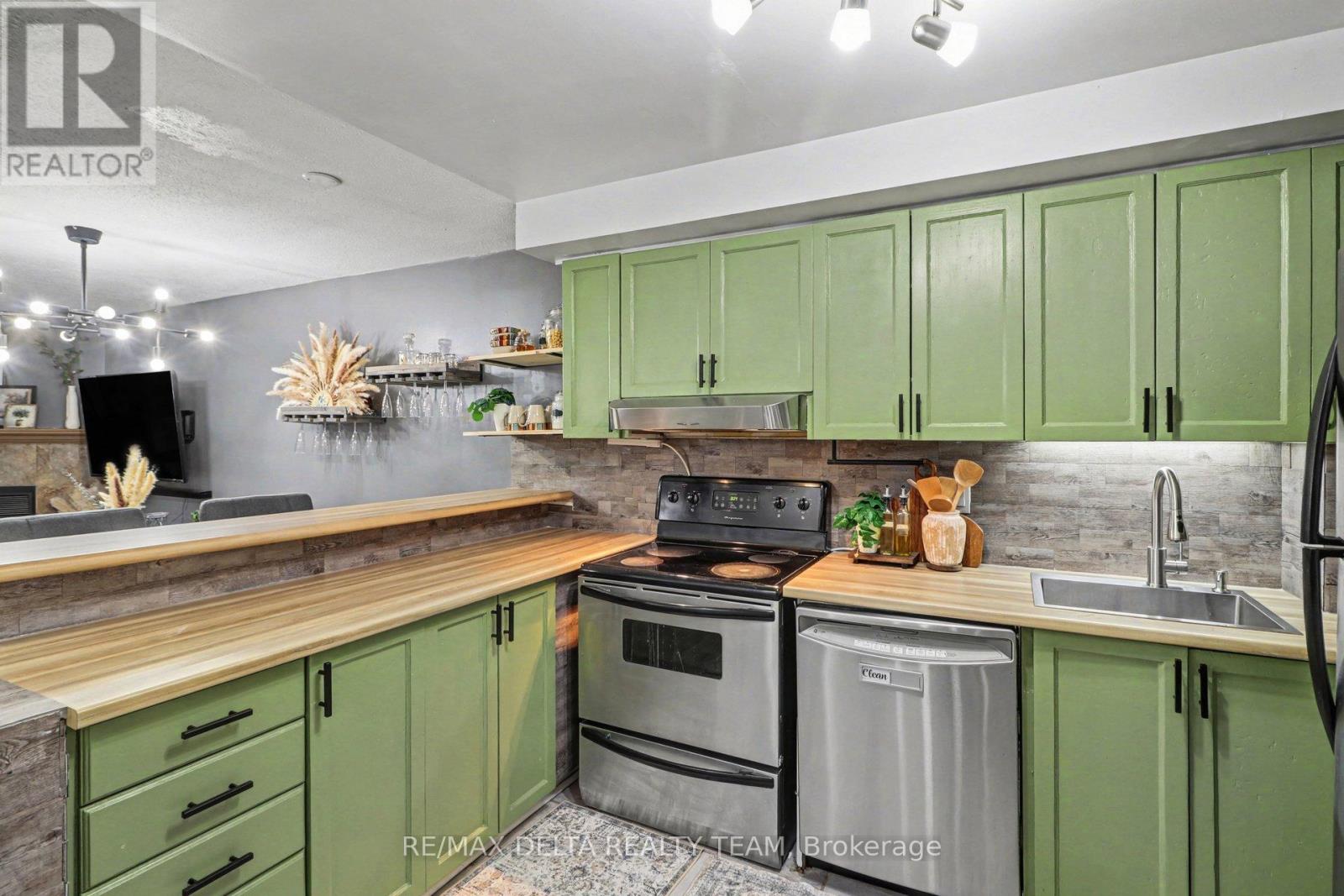 A - 6704 Jeanne D'arc Boulevard, Ottawa, Ontario  K1C 6E9 - Photo 17 - X12811464