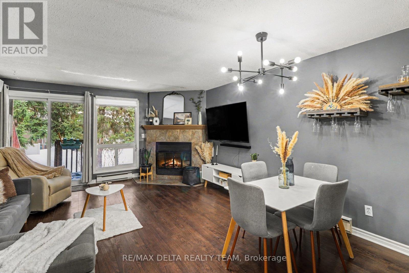 A - 6704 Jeanne D'arc Boulevard, Ottawa, Ontario  K1C 6E9 - Photo 9 - X12811464