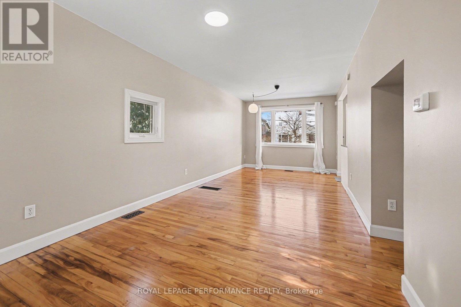 975 Sheridan Avenue, Ottawa, Ontario  K1Z 6M4 - Photo 7 - X12811584