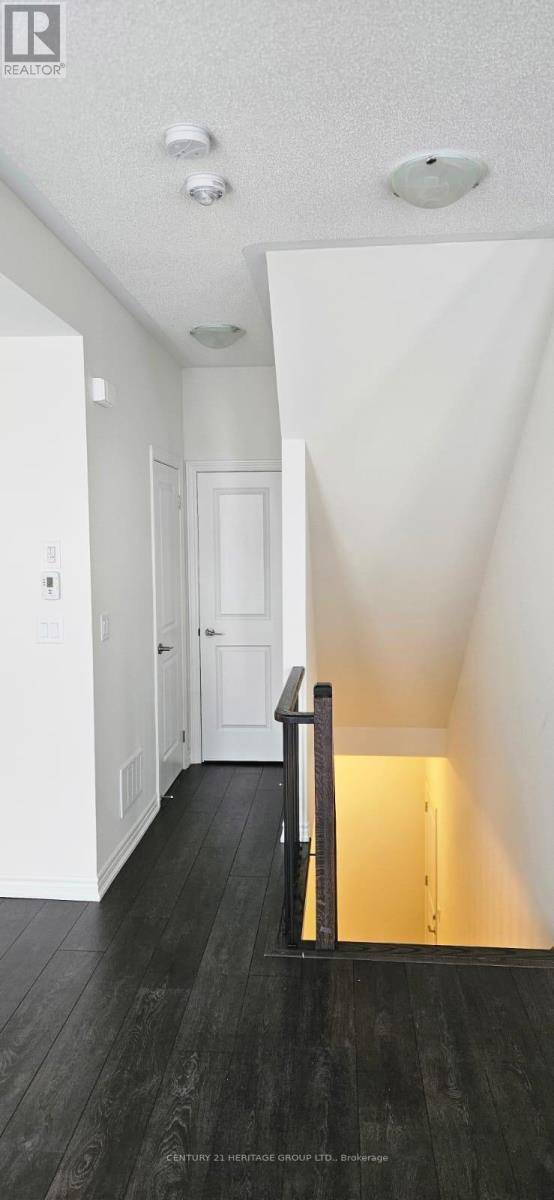 41 Montrose Boulevard, Bradford West Gwillimbury, Ontario  L3Z 4P3 - Photo 6 - N12782802