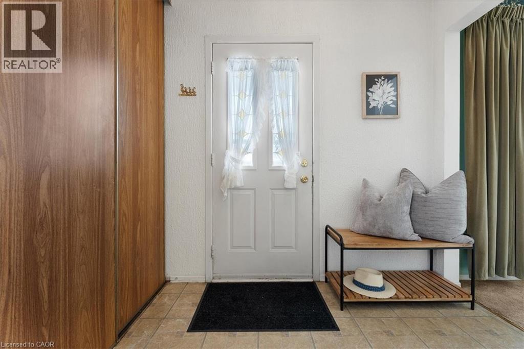 126 Garden Crescent, Hamilton, Ontario  L8V 4T4 - Photo 4 - 40805614