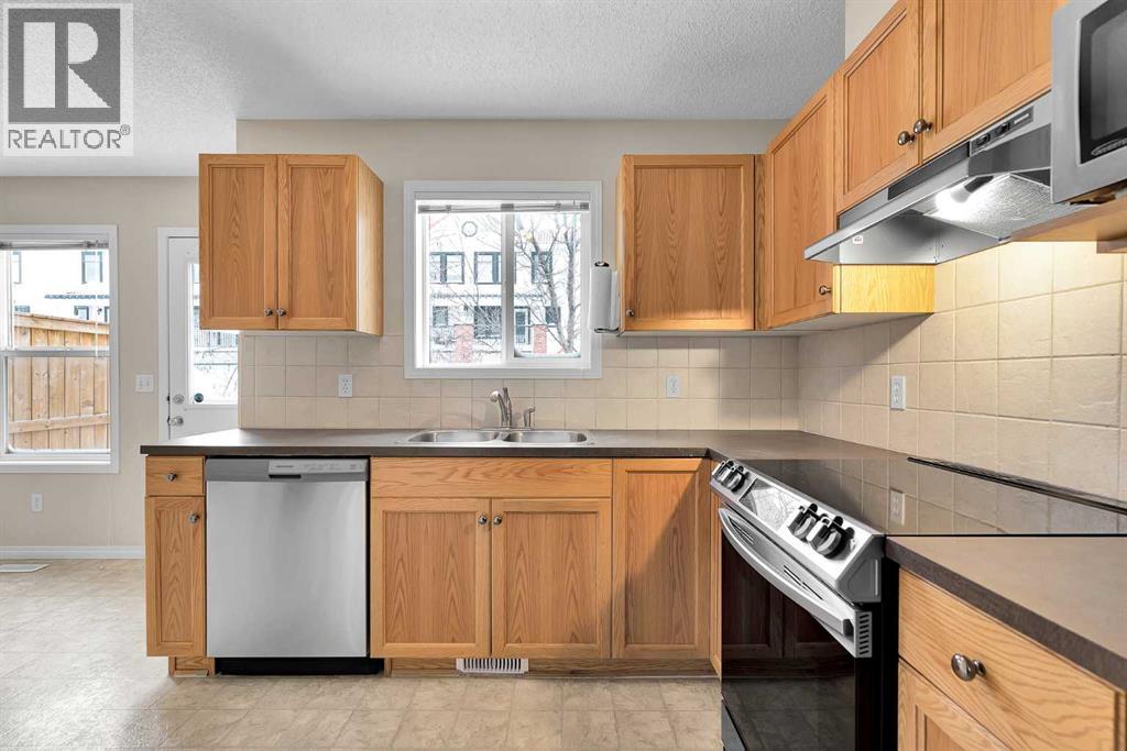 34 Royal Birch Villas Nw, Calgary, Alberta  T3G 5V2 - Photo 14 - A2287133