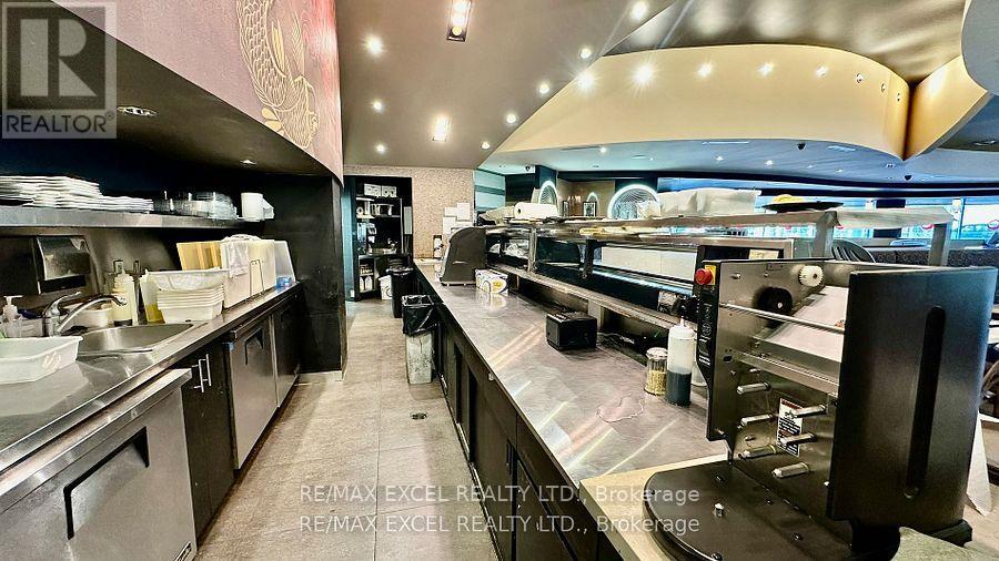 9 - 747 Don Mills Road, Toronto, Ontario  M3C 1T2 - Photo 11 - C12811326