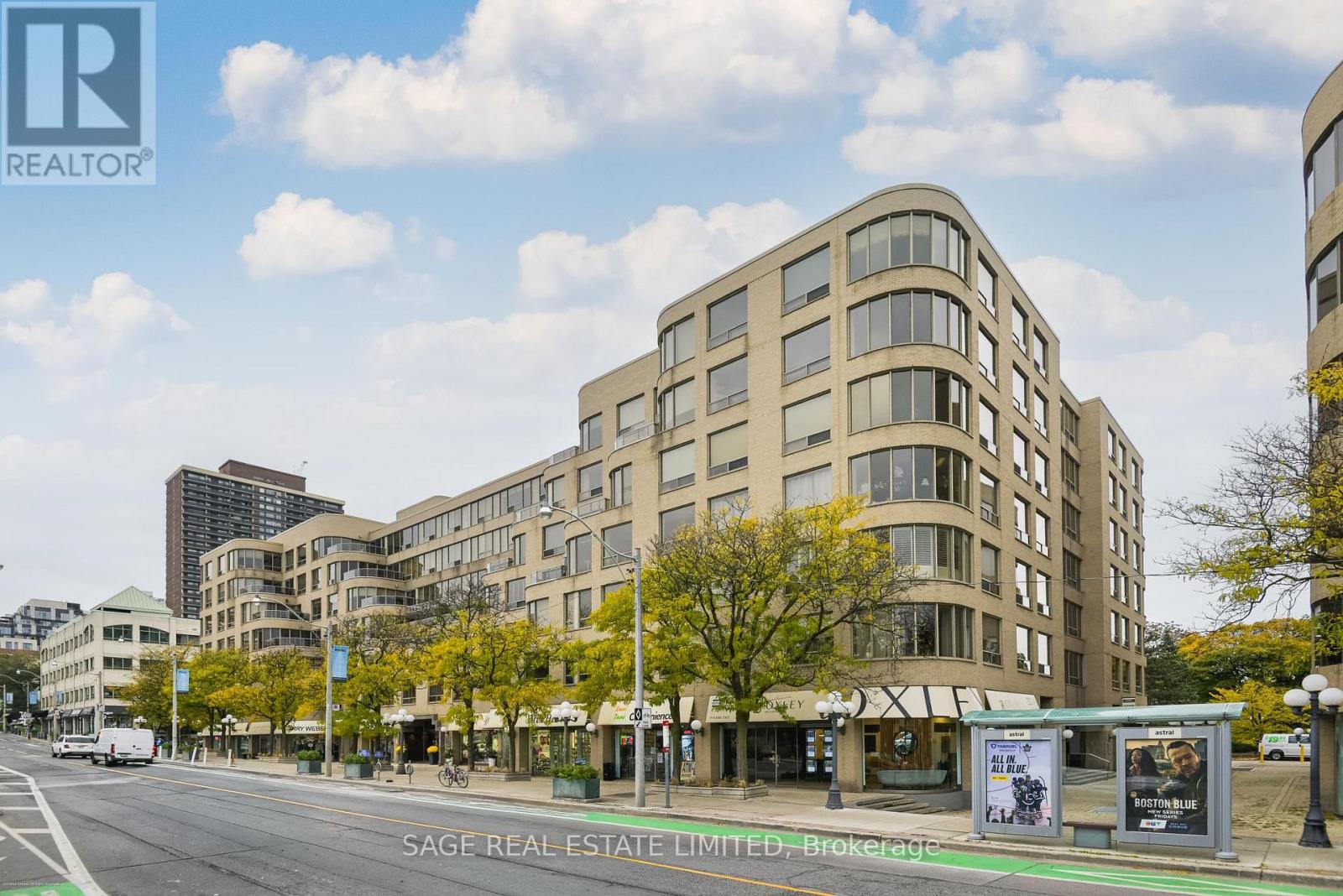 207 - 1177 YONGE STREET, Toronto, Ontario