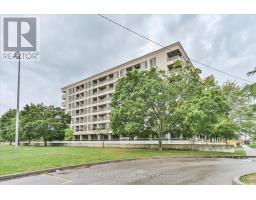 709 - 1 LEASIDE PARK DRIVE, Toronto, Ontario