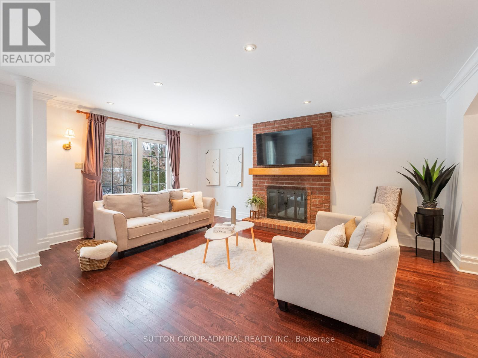 3 Larksong Court, Toronto, Ontario  M4A 2T5 - Photo 13 - C12811400