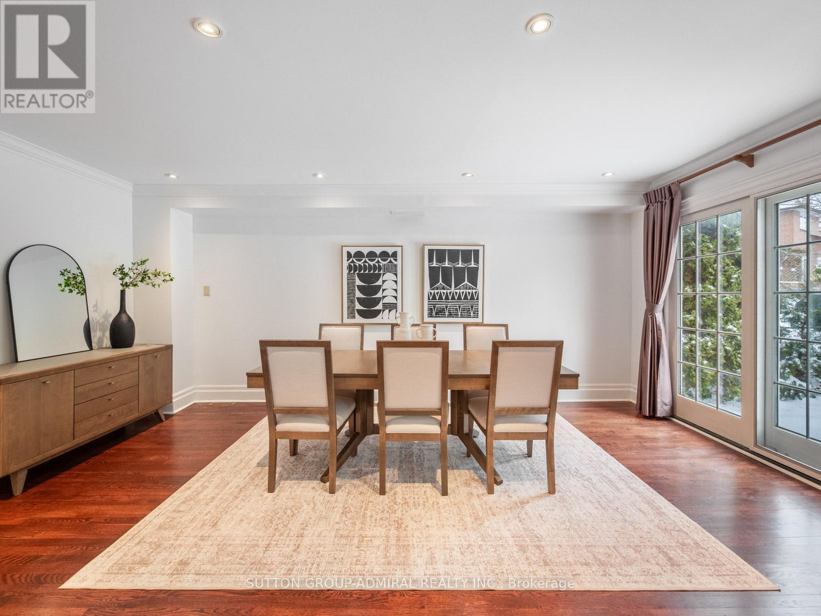 3 Larksong Court, Toronto, Ontario  M4A 2T5 - Photo 17 - C12811400