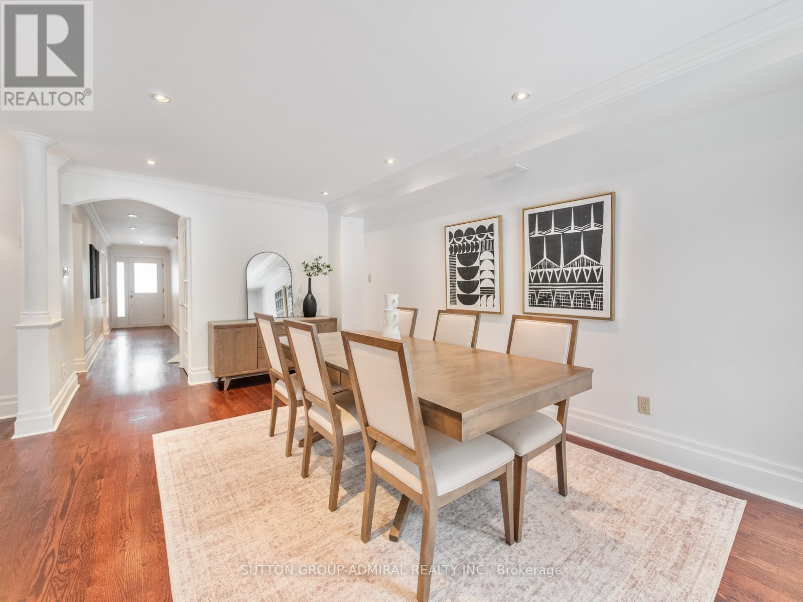 3 Larksong Court, Toronto, Ontario  M4A 2T5 - Photo 18 - C12811400