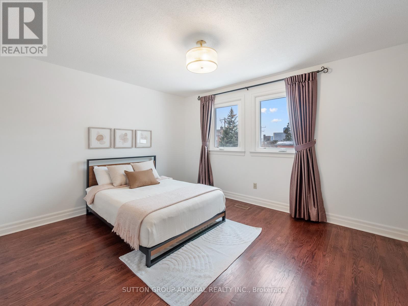 3 Larksong Court, Toronto, Ontario  M4A 2T5 - Photo 27 - C12811400